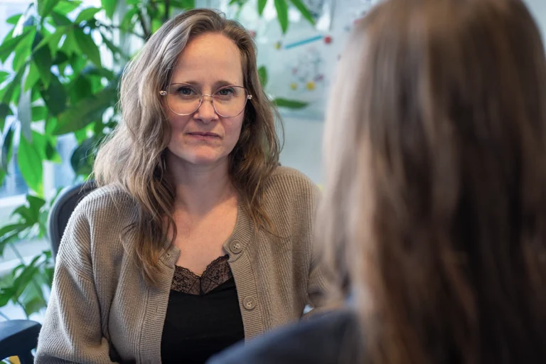 Geef therapie én draag bij aan onderwijs – vacature GZ-psycholoog in een dynamische praktijk.